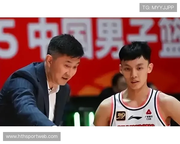 炸了!广东男篮连续两赛季无缘四强,输球最大原因出炉,休赛季胡明轩徐杰新动作敲定,这剧情太顶了